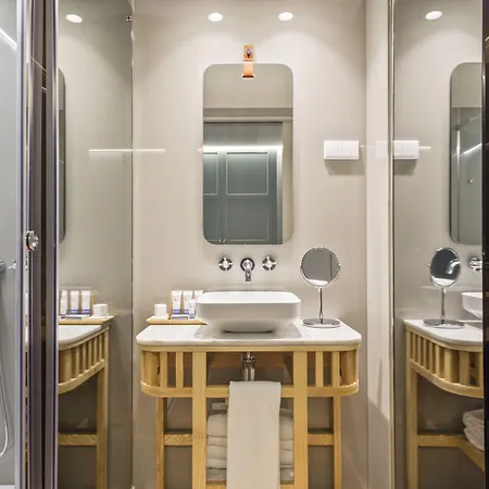 Hotel Pur Boutique By Actahotels Oporto