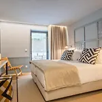 ホテル Pur Boutique By Actahotels