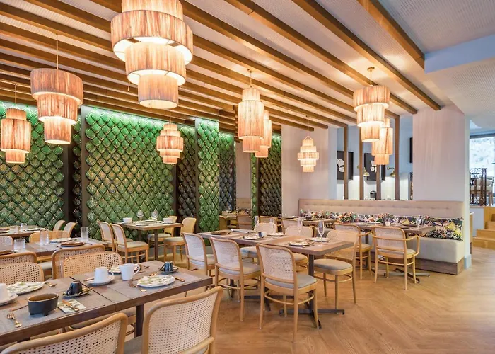 ホテル Pur Boutique By Actahotels 4*