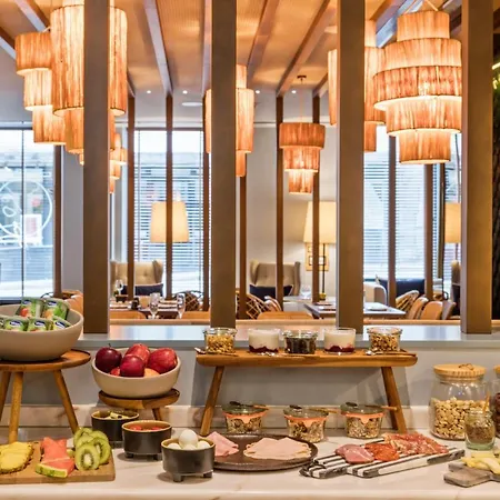 Hotel Pur Boutique By Actahotels 4*