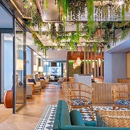 Pur Boutique By Actahotels Hotel