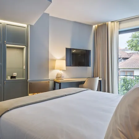 Отель Pur Boutique By Actahotels