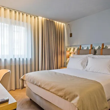 Pur Boutique By Actahotels 4*