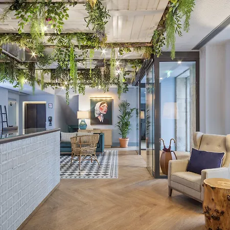 Hotel Pur Boutique By Actahotels 4*