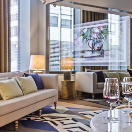 Hotel Pur Boutique By Actahotels 4*